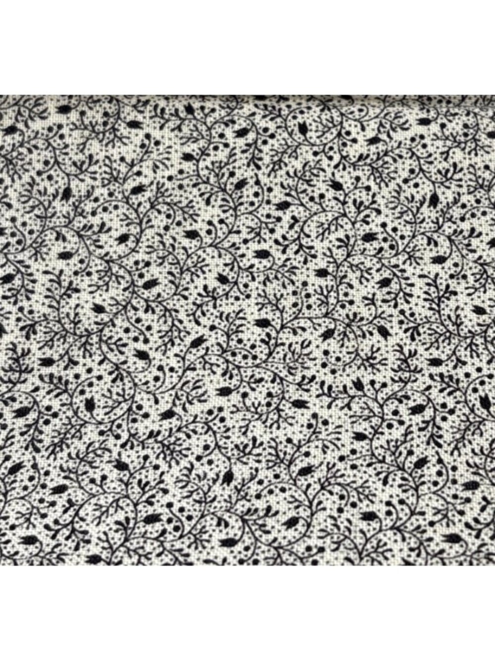 Black & White Floral Vine Cotton Fabric Piece 34 x 13" Home DIY Projects
